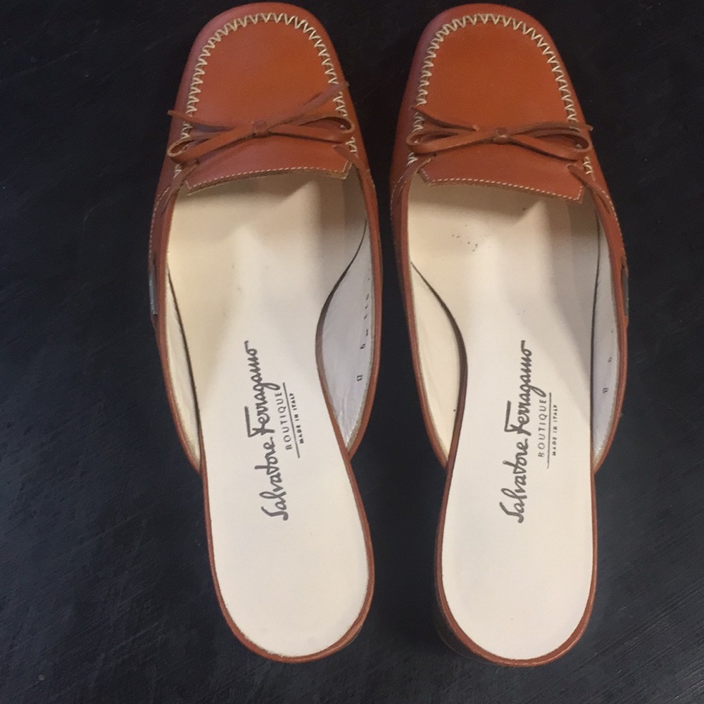 Salvatore Feraragamo flat mules - Picture 2 of 5